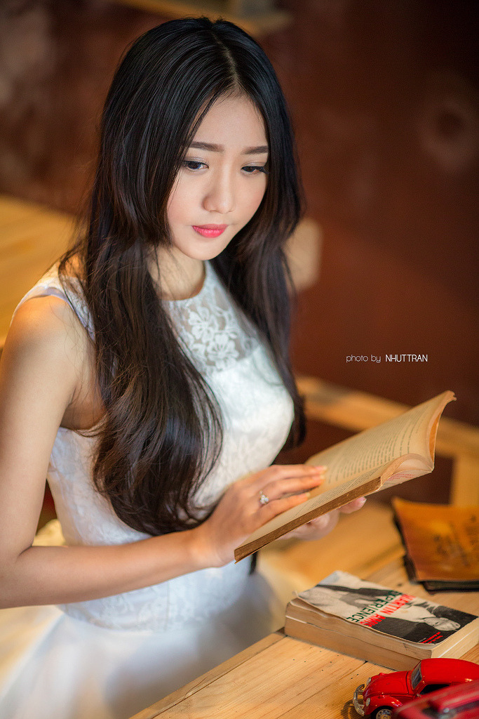 學(xué)生強(qiáng)倫女教師2在線觀看