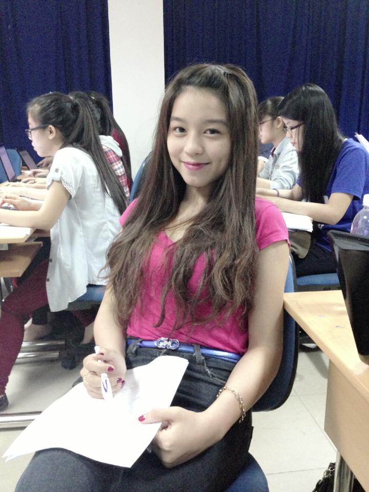 生物課女同學(xué)玩我的生殖